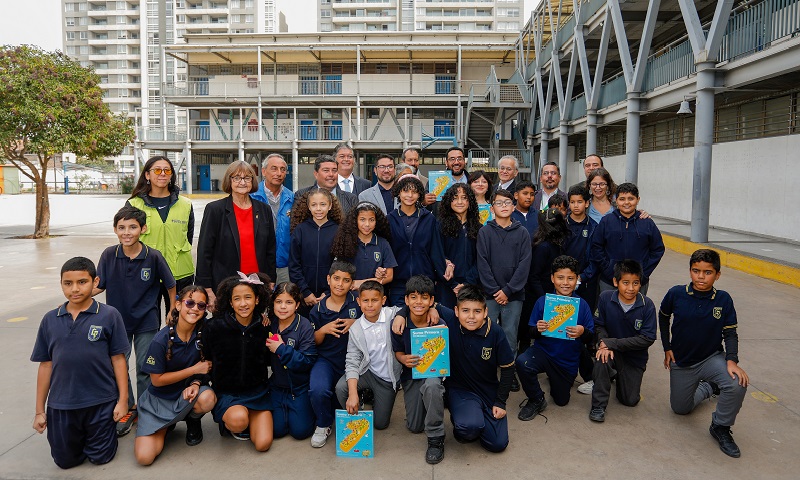 El Ministerio de Educación lanzó el Plan Nacional Sumo Primero, una iniciativa que beneficiará a más de 1.300.000 estudiantes y 30.000 docentes